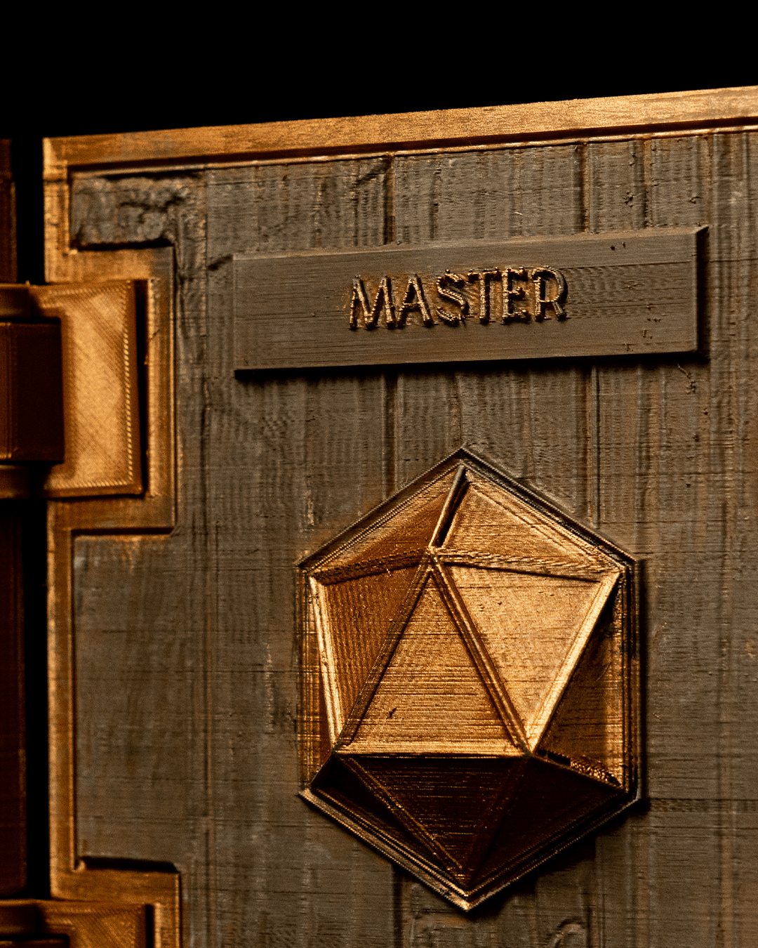 Customizable Dungeon Master Shield - Image 3