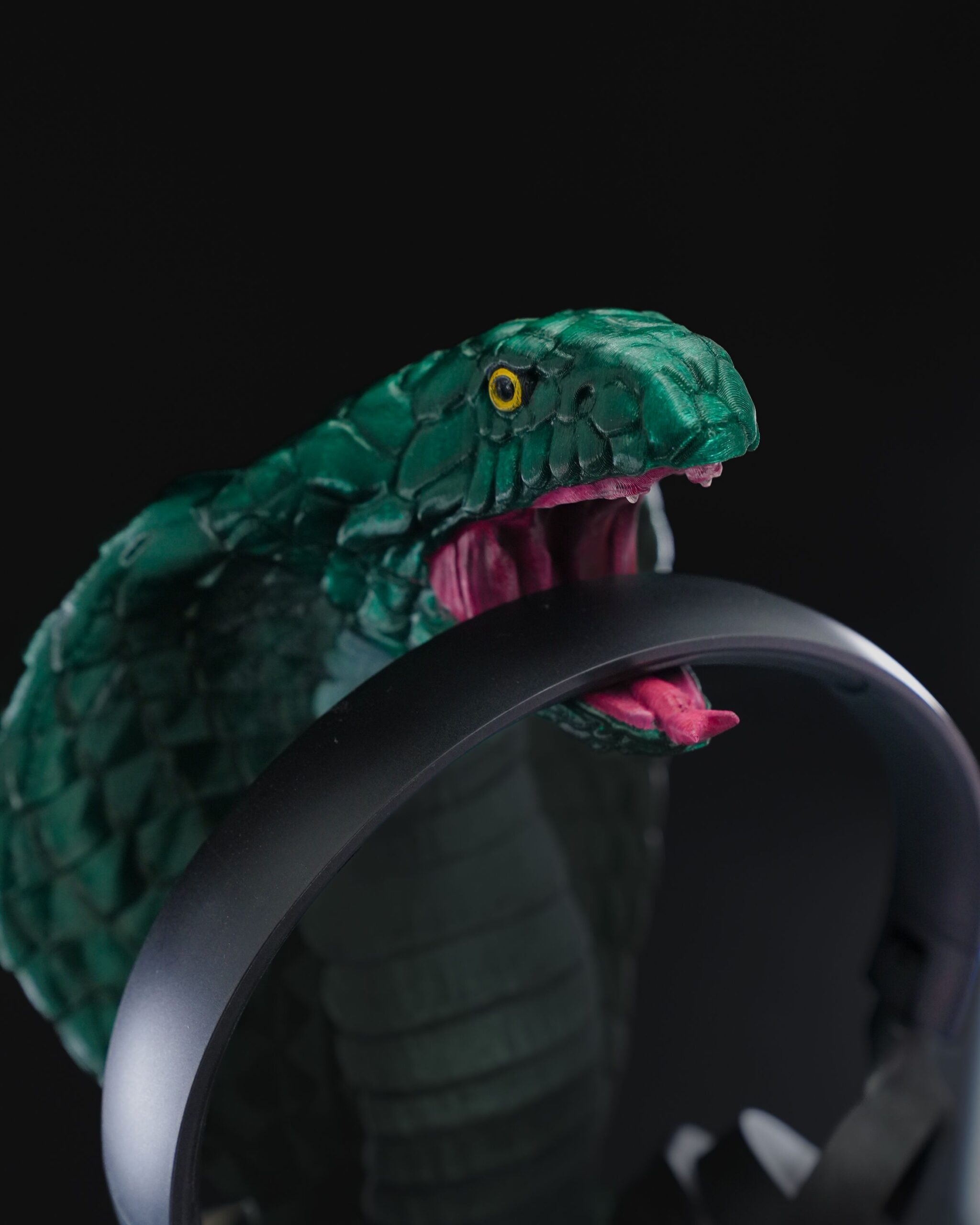 King Cobra Headphone Holder - Image 2