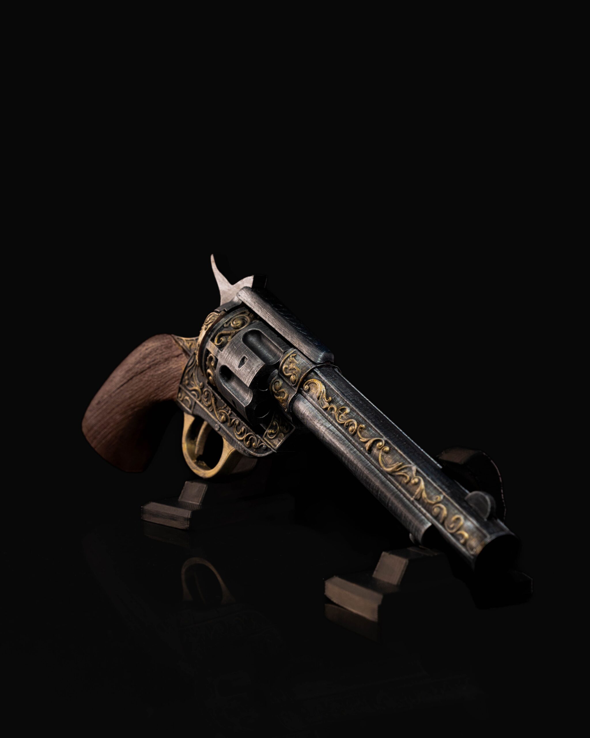 Revolver - Missy - Image 5