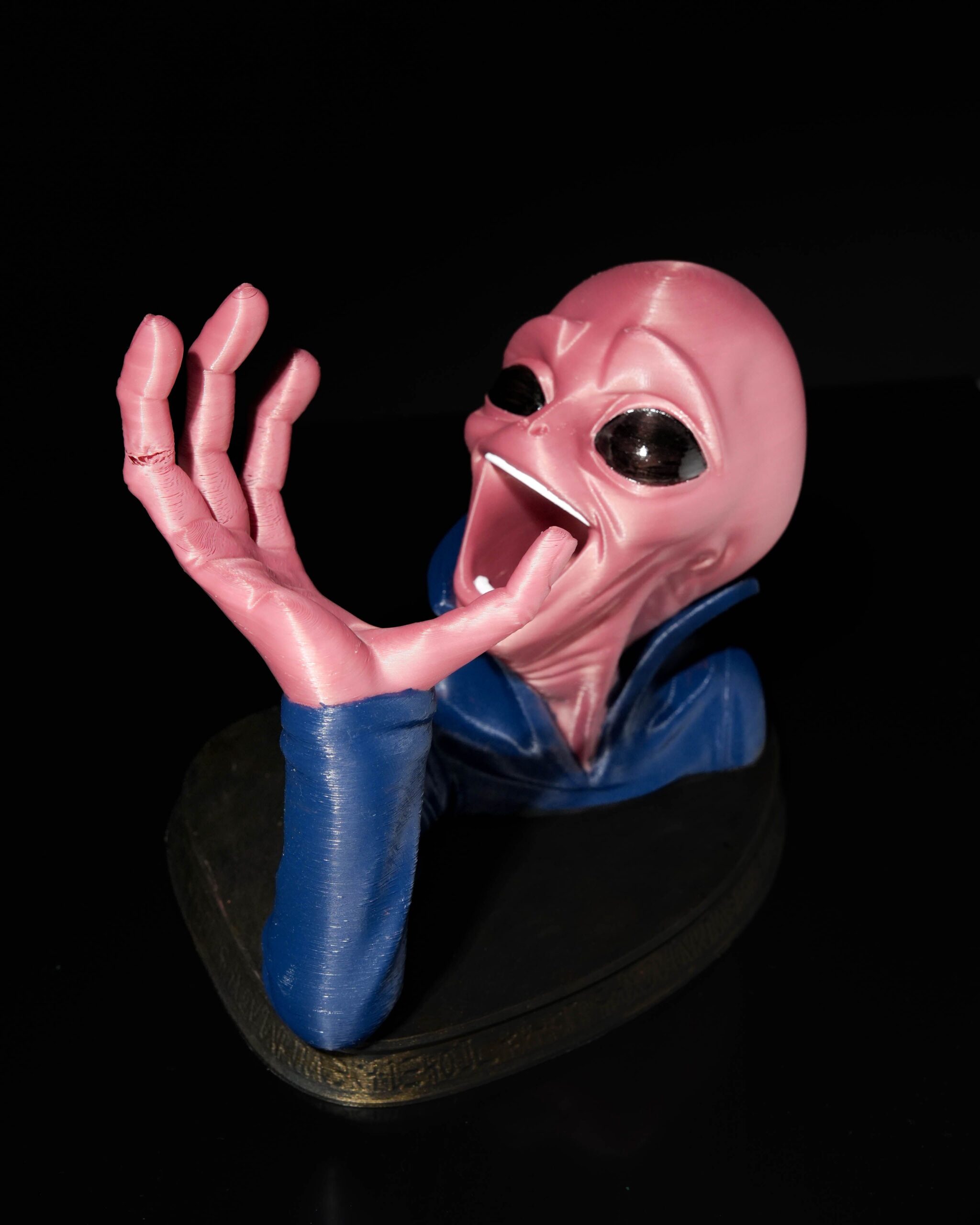 Alien Wine Holder - Image 5