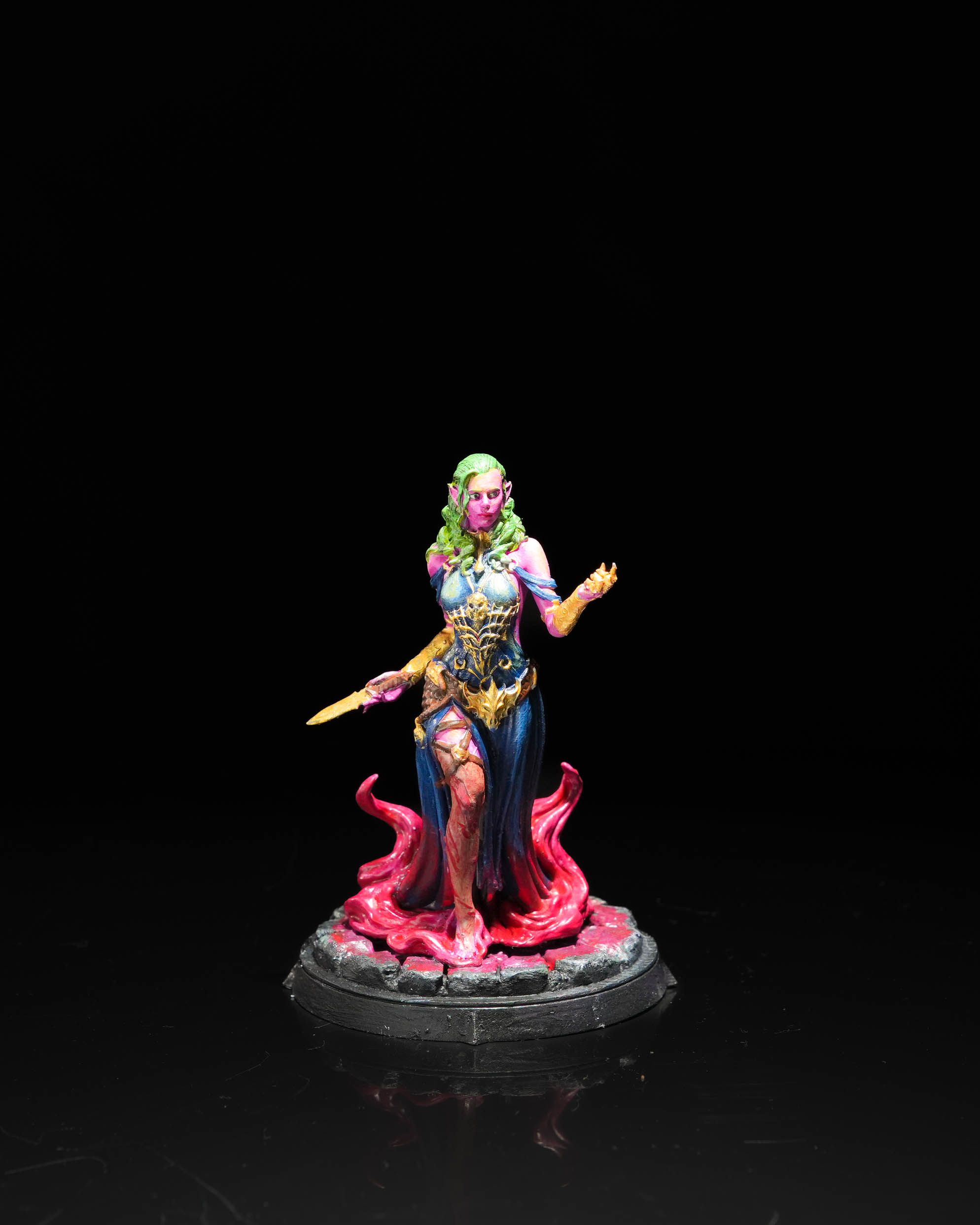 Maude Lacroix - Hero - Image 2