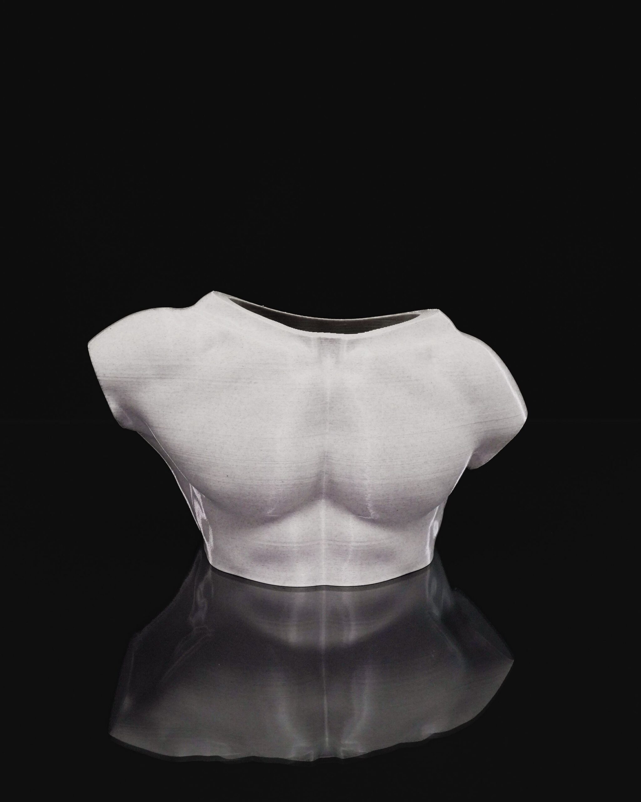 Summer Body Vase - Male - Image 6