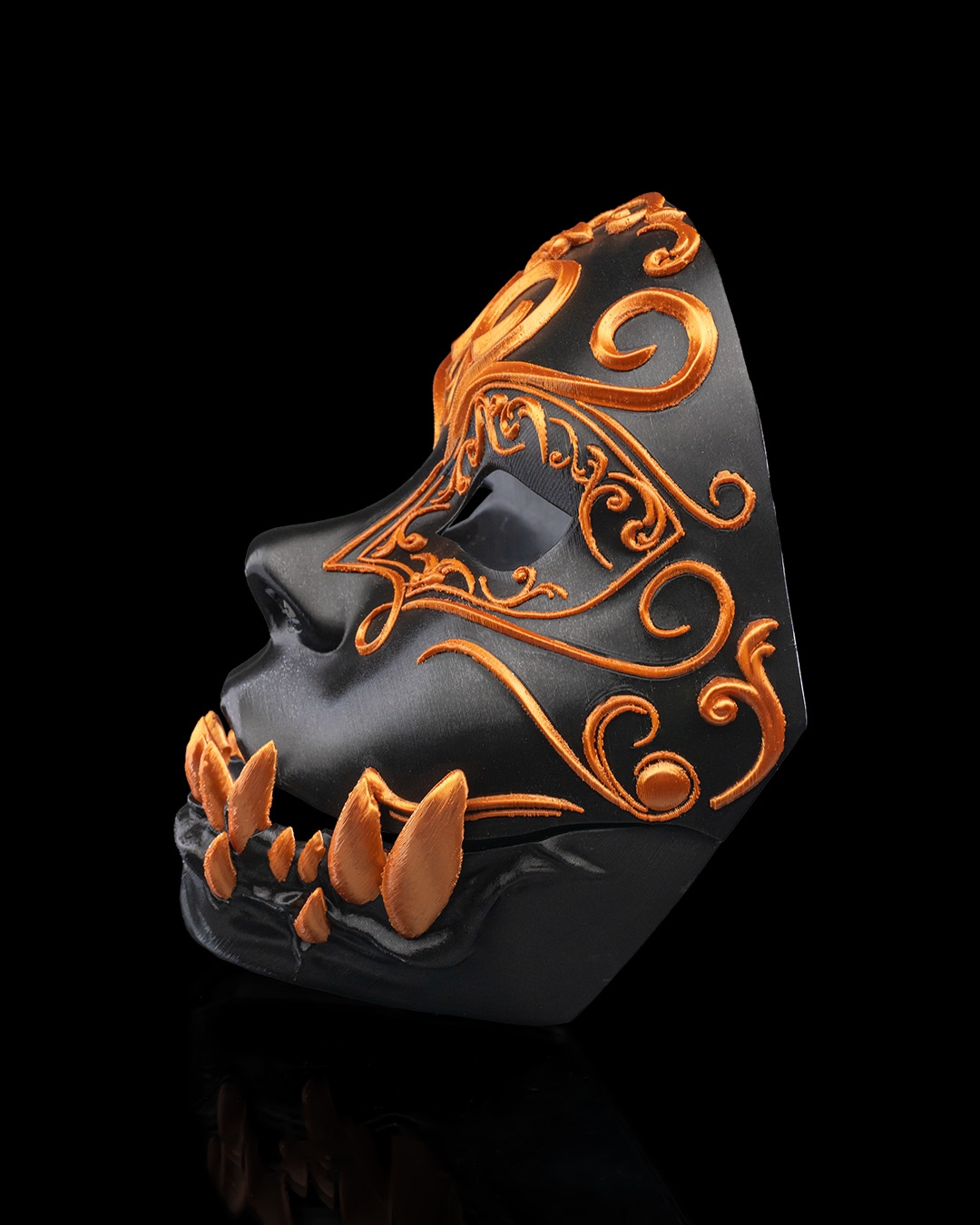 Opulent Masquerade Halloween Mask - Image 8