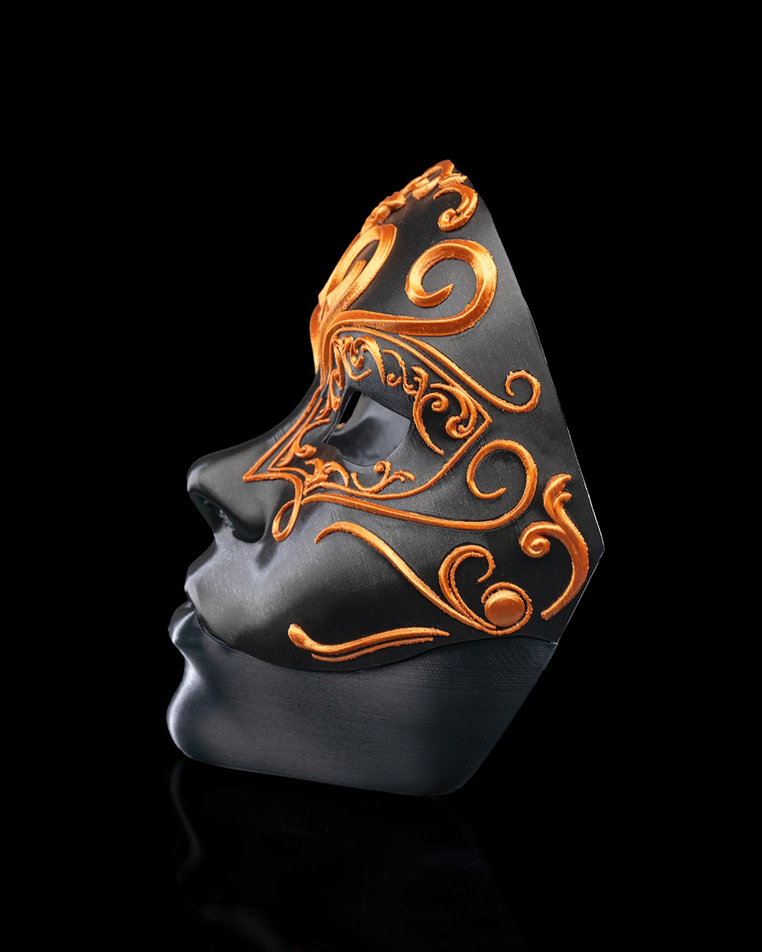 Opulent Masquerade Halloween Mask - Image 9