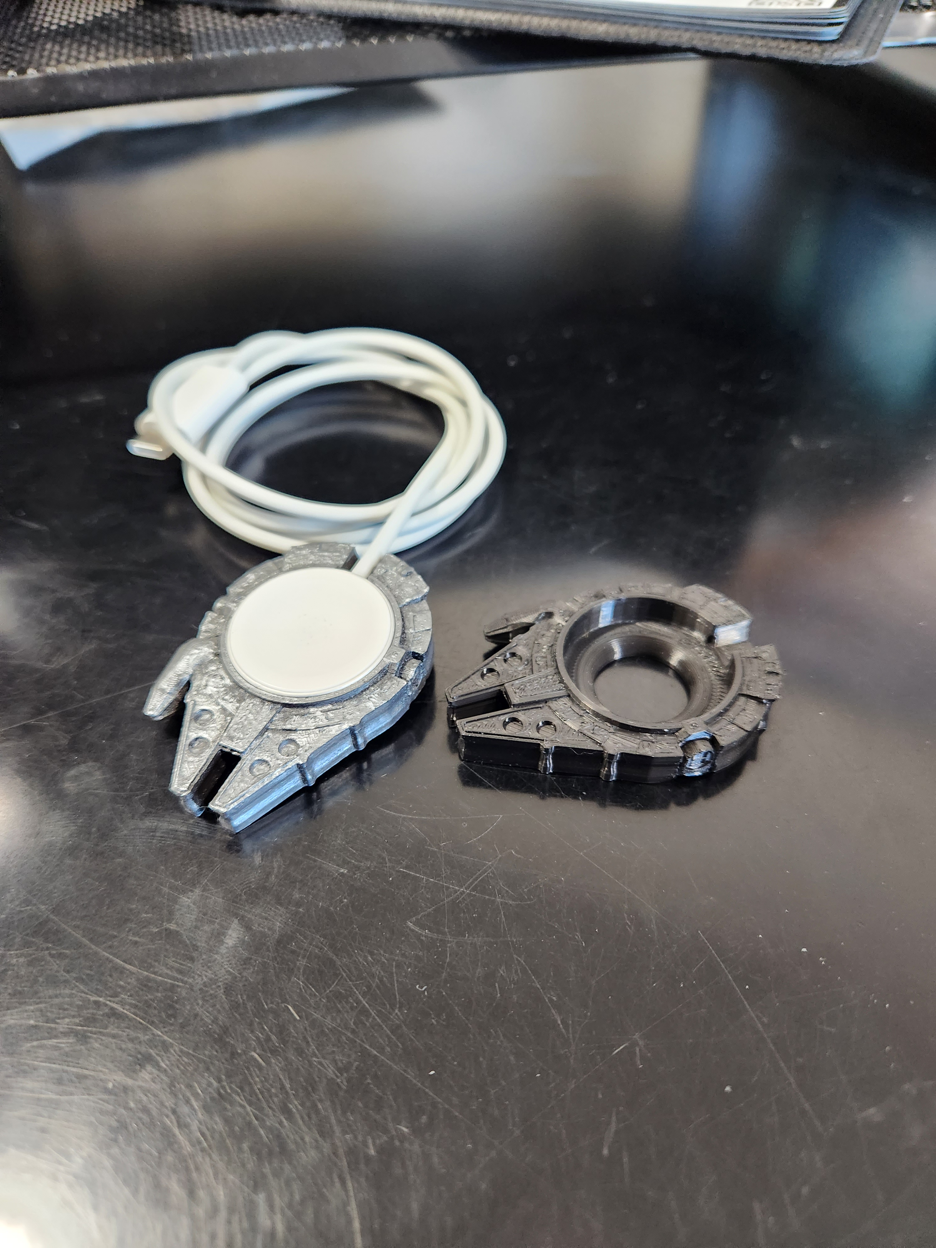 Millennium Falcon Apple Watch Charger
