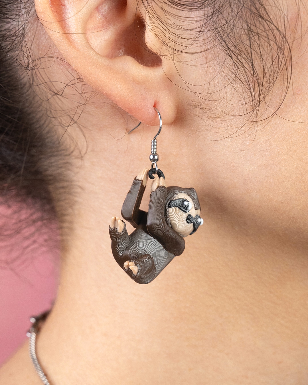 In the right Sloth - Image 2