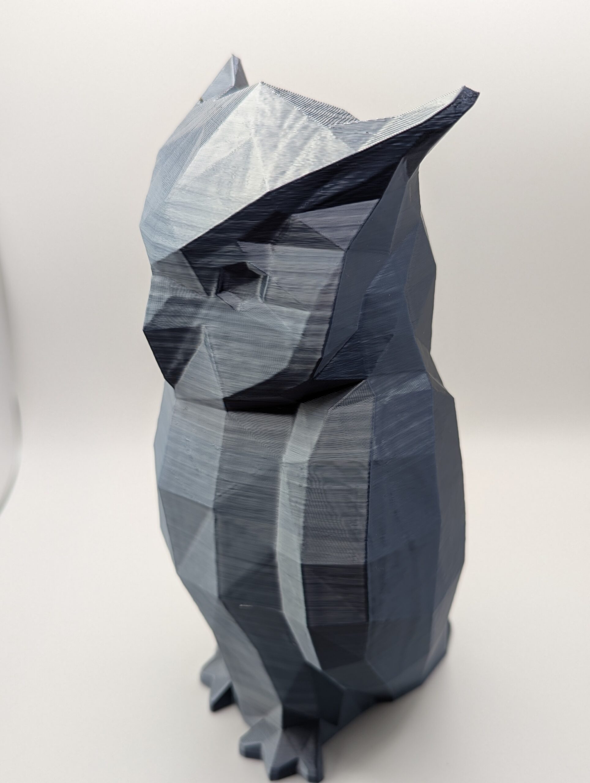 Low Poly Owl Statue - Image 2