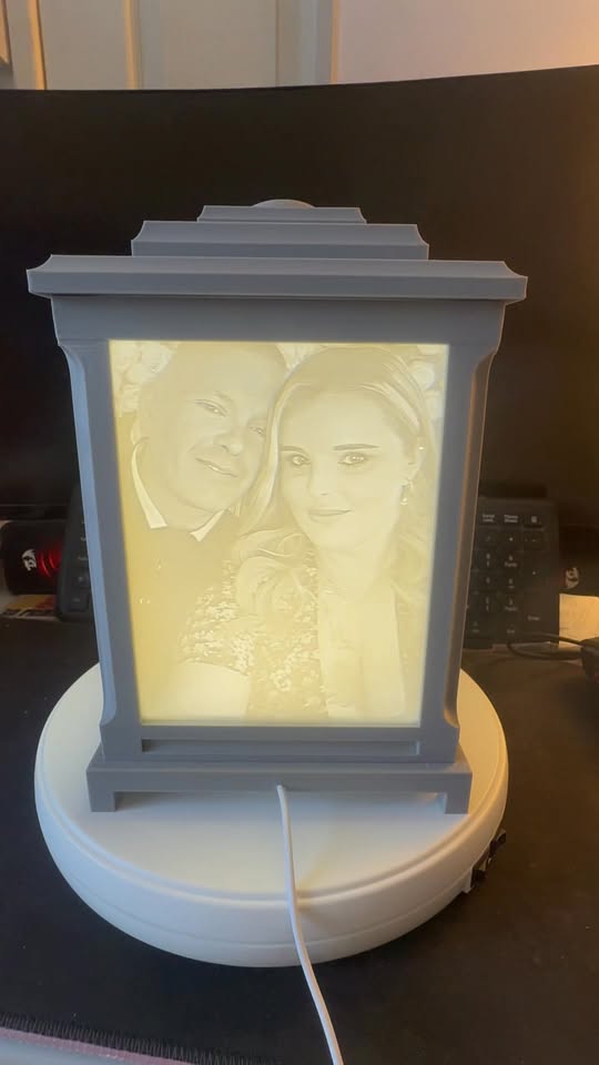 D&K designed light box - Image 3