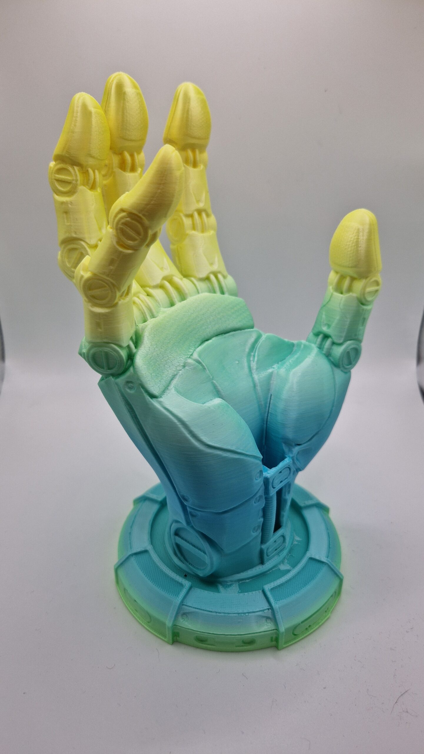 Robot Hand Phone Holder