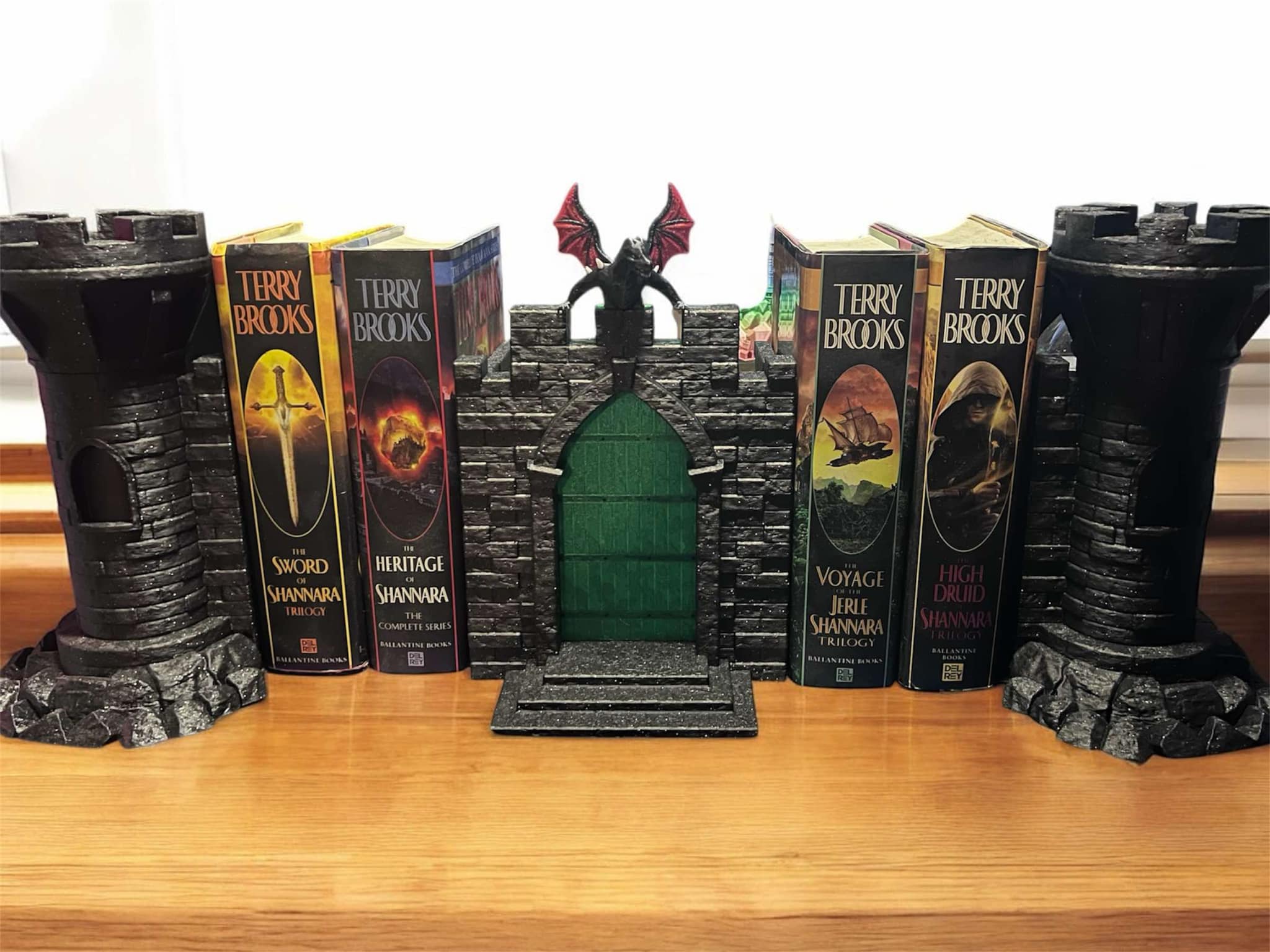 Dragon Gate Castle Bookends - Image 4