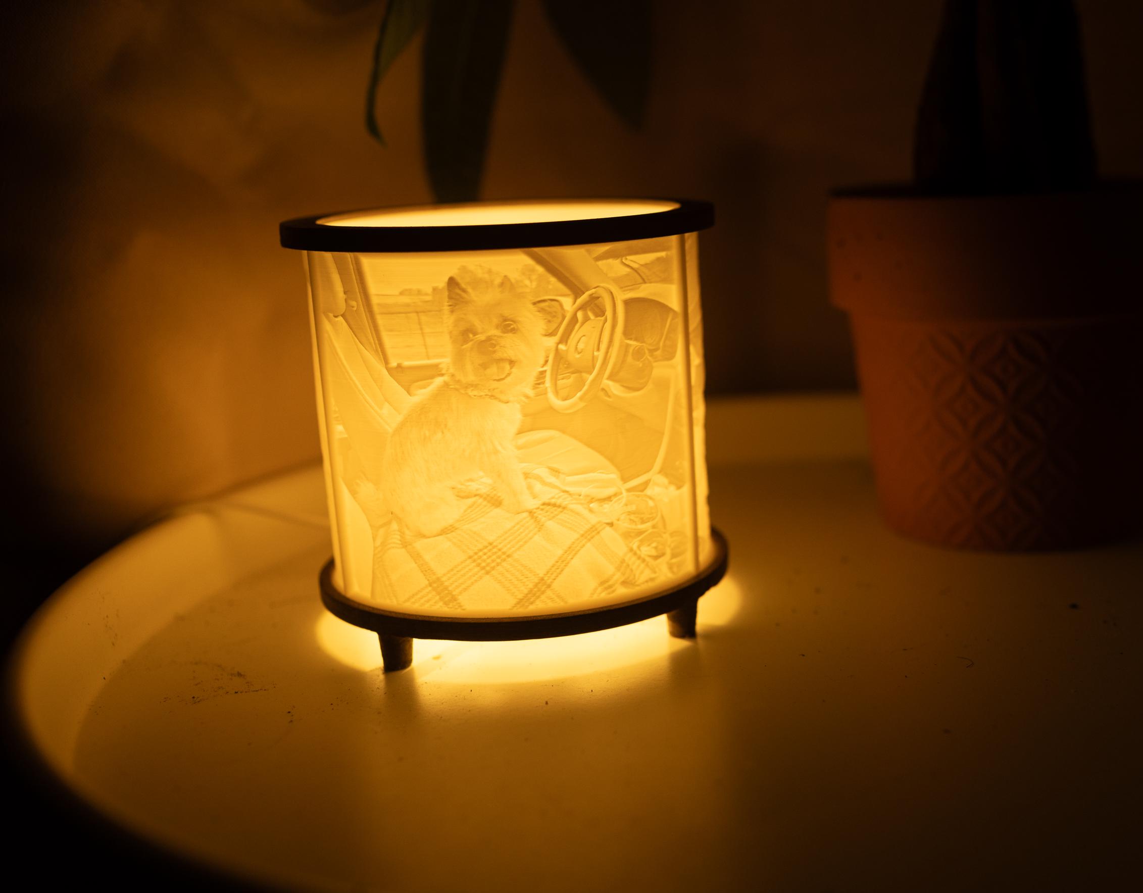 Circular Lithophane Lamp - Image 5