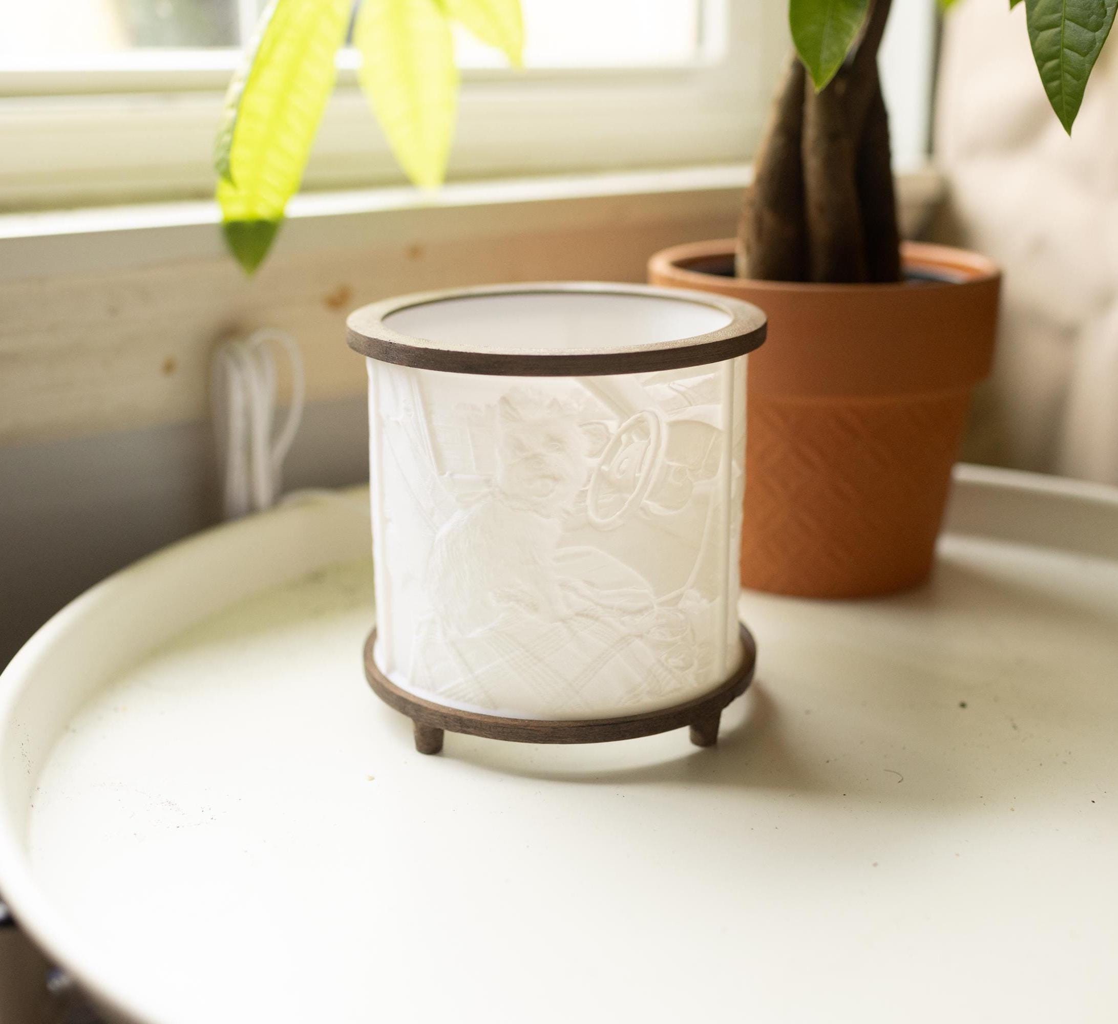 Circular Lithophane Lamp