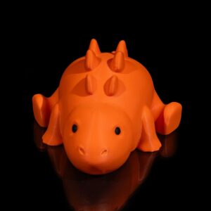 Brontossauro bebê de 12cm, impresso em PLA colorido.