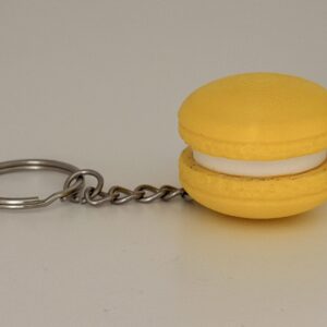 Macaron Clicker & Keychain (Yellow)