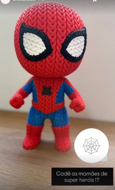 Homem Aranha Versão Crochê - 22 cm